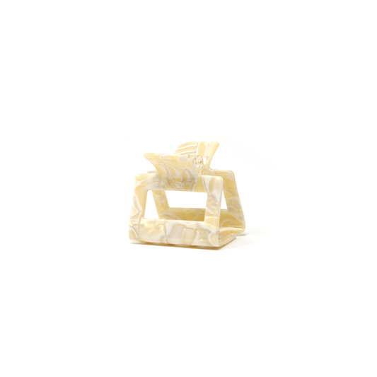 Demi Clip | Pearl