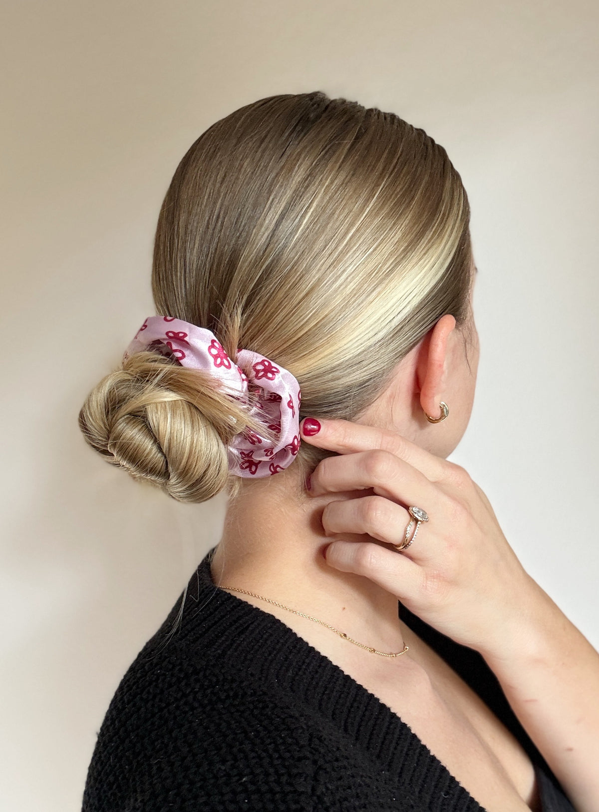 Nordic Bloom Scrunchie Set